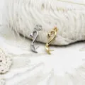 Dettaglio di ciondoli a forma di cigno placcati in oro 18K per perle in oro e argento - Cigno / 12*22mm / Oro