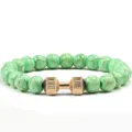 Groene turkoois kralen armband detail met gouden dumbbell bedel, fitness yoga sieraad. - Turkoois