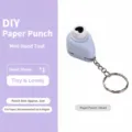 Mini hartvormige gaatjesmaker met sleutelhanger, lichtblauwe draagbare DIY papier perforator. - Hart