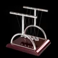 Moyen pendule de Newton en T balancier physique bureau décoration en métal pour bureau. - Forme en T Moyen