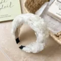 Diadema elegante de malla trenzada blanca para peinados con volumen y altura extra - Blanco