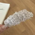 Pince à cheveux banane élégante en tulle beige à pois plissé pour femme accessoire chic - Beige à pois