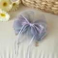 Elegante pinza para el pelo morada con lazo de malla de lunares y cintas colgantes - Púrpura