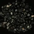 Natur unregelmässige schwarze Stein Splitter Perlen für DIY Schmuckherstellung und Deko. - 34