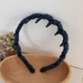 Vintage navy blue yarn-wrapped wavy headband featuring non-slip black teeth design - Blue