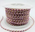 Vista dettagliata del cordino intrecciato metallico da 1,8 mm rosa viola oro per bracciali. - 1,8 mm 20 m/rotolo / Viola rosato