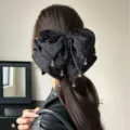 Barrette à grand nœud noir élégante avec strass scintillants et pendentifs cristal - Pince Queue de Cheval Étoilée Multicouche / Noir
