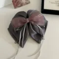 Barrette à cheveux nœud géant en satin gris et tulle rose avec rubans et cristaux - Nœud en Satin et Filet Gris / Gris