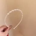 Elegante diadema de perlas de estilo francés con perlas blancas graduadas - Perlas Artificiales de Tamaños Mixtos