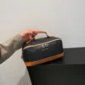 Große wasserdichte Kosmetiktasche aus PU-Leder in Schwarz und Braun mit goldenem Reißverschluss - 26x13x13cm / Hochwertiges Schwarz