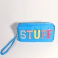 Trousse à maquillage en nylon bleu vif avec broderie de lettres STUFF en chenille - Avec Dragonne / Bleu