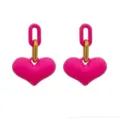 Pendientes colgantes de corazón rosa vibrante con eslabones dorados elegantes - Rosa rojo