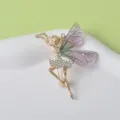Elegante goldene Feen-Brosche mit funkelndem Strasskleid und farbigen Schmetterlingsflügeln - Stil 01 Lila Engel