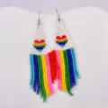 Handgefertigte Boho-Regenbogenherz-Perlenohrringe mit bunten langen Fransenquasten - Stil 04 (Regenbogen Herz)