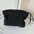 Sac cosmetique bulle nuage noir, pochette souple pliassee bouffee, rangement voyage portable. - Noir
