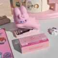 Joli ensemble d'agrafeuse lapin rose mignon avec agrafes 24/6, papeterie de bureau. - Ensemble lapin en gomme