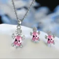 Bonito conjunto de joyas de tortuga rosa con collar y pendientes plateados muy elegantes. - Rosa