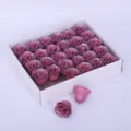Kunstmatige glinsterende rozenkoppen in geschenkdoos, ideaal voor decoratie en feestjes. - 30 Stuks Verpakking / Rouge-roze bloemen met zilveren rand, 30 stuks