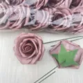 Malve PE Schaumstoff Rosenblüten Künstliche Verlaufsrosen für Hochzeitssträuße DIY Handwerk - Gefärbtes helles Altrosa