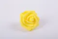 7cm künstliche Schaumstoff Rosenköpfe PE Rosen Blumen für DIY Hochzeit Party Dekoration - Gelb