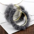Pendientes de aro grandes con pelo de visón gris y acabado elegante en tono dorado - Estilo Redondo Geométrico Grande Europeo (180901) / Gris