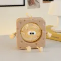 Süßer Cartoon Käse Mini Tischventilator, USB aufladbarer tragbarer leiser Büroventilator. - Quadratisch / Braun
