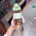 Large capacity sports water bottle with straw and portable strap for gym, school and outdoor use - 780ml / Green