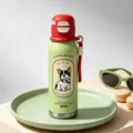 Niedliche Edelstahl Thermosflasche mit Strohhalm, tragbare grüne Trinkflasche für Kinder - 500ml / Rot