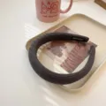 Knitted padded headband for women, stylish grey wide hair hoop with high top design - Dark Gray