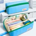 Blaues Federmäppchen mit großer Kapazität Mehrschichtige Schreibwaren Tasche Box - Blau