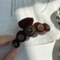 Pinza para el pelo vintage de terciopelo marrón oscuro con brillantes diamantes - Garra Redonda Ovalada Strass / Café
