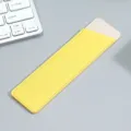 Astuccio per penne in pelle gialla e segnalibro, elegante organizer di cancelleria. - 539-Giallo limone