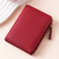 Portafoglio corto da donna in ecopelle rossa con motivo litchi, elegante porta carte. - Rosso