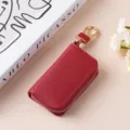 Astuccio per chiavi auto in pelle Saffiano rossa con cerniera dorata per le donne. - 9125 Rosso vino