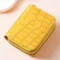 Portacarte con doppia cerniera con motivo coccodrillo giallo, portamonete in pelle compatto per donne - Giallo