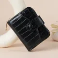 Elegante portafoglio donna nero stampa coccodrillo, pratico borsellino con tasche per carte. - A-012 nero