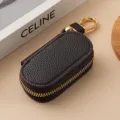 Astuccio per chiavi in pelle marrone scuro con cerniera dorata per uso quotidiano e pratico. - 9121 Caffè