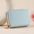 Hellblaue Litschi Muster Mini doppelte Reißverschluss kurze Brieftasche Kartenetui Tasche. - Hellblau