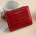 Portafoglio corto da donna rosso con motivo coccodrillo, elegante portamonete e porta carte. - H9120 Rosso