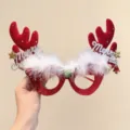Gafas navideñas rojas festivas con cuernos de reno, plumas y texto Merry Christmas. - Marco de astas (estilo pluma) / Rojo