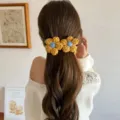 Große 13cm Vintage gelbe Strickblume Bananenklammer für elegantes High Ponytail Styling - Gelb