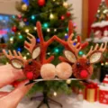 Pasador de pelo de asta de reno con pompones de felpa para accesorios navideños - 2 Piezas/Juego / Asta de Cabeza de Reno Marrón