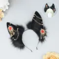 Cerchietto orecchie da lupo gotico nero con catene in metallo e ciondolo in cristallo rosso. - Udan Saya - oro nero