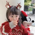Detalle de un lindo pasador de pelo de cuernos de reno de peluche para Navidad - 5# Par Astas Café Oreja Pompón