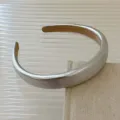 Elegant metallic silver PU leather padded headband for women with non-slip lining - Thickened Bright Silver Leather Headband / Silver