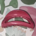 Pinza para el pelo de silicona rosa suave con agarre seguro y diseño circular - Pinza de Pelo de Arco / Rojo