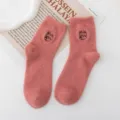 Weiche rosa Nerz-Kaschmir-Socken mit süßer Bärenbestickung für warmen Winterschlaf. - Einheitsgröße / Nr. 3 (Rosa)