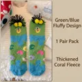 Niedliche grün-blaue Cartoon-Korallenvlies-Socken für den Heimgebrauch im Winter - Einheitsgröße / Grün Blau Gemustert (1 Paar)