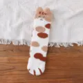 Weiche dicke Korallenvlies-Bodensocken mit niedlichem dreifarbigem Katzenpfoten-Design - Einheitsgröße / Gepunktetes Khaki
