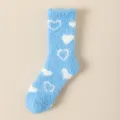Gemütliche hellblaue Korallenfleece-Socken mit Herzmuster für Damen im Winter zu Hause - Einheitsgröße / Hellblau